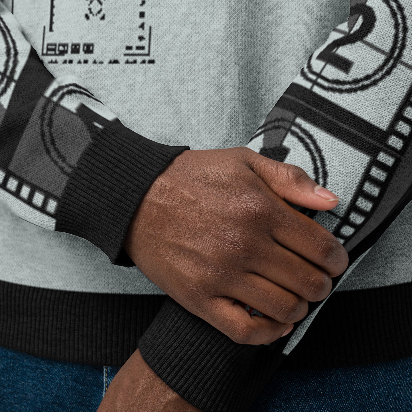 Record: Film Strong Resilient Creative. Thespian Logo Knitted crew neck sweater