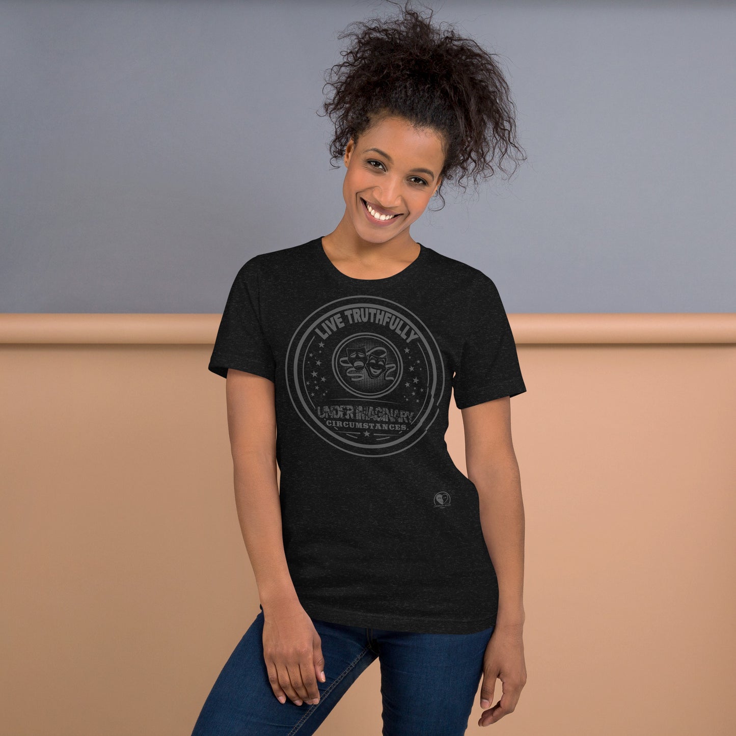 Live Truthfully Circle - Short-Sleeve Staple Unisex T-Shirt